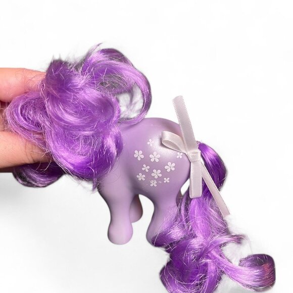 My Little Pony Blossom Vintage Reproduction Purple Anniversary 2017 Hasbro - Picture 4 of 4